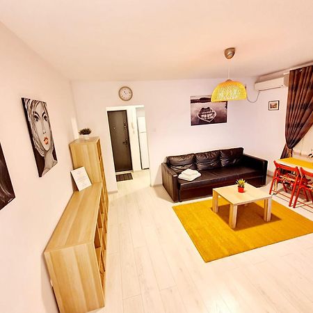 Downtown, Ideal For Longer Stays, Family Friendly Apartment - Nb73A Bucureşti Exterior foto