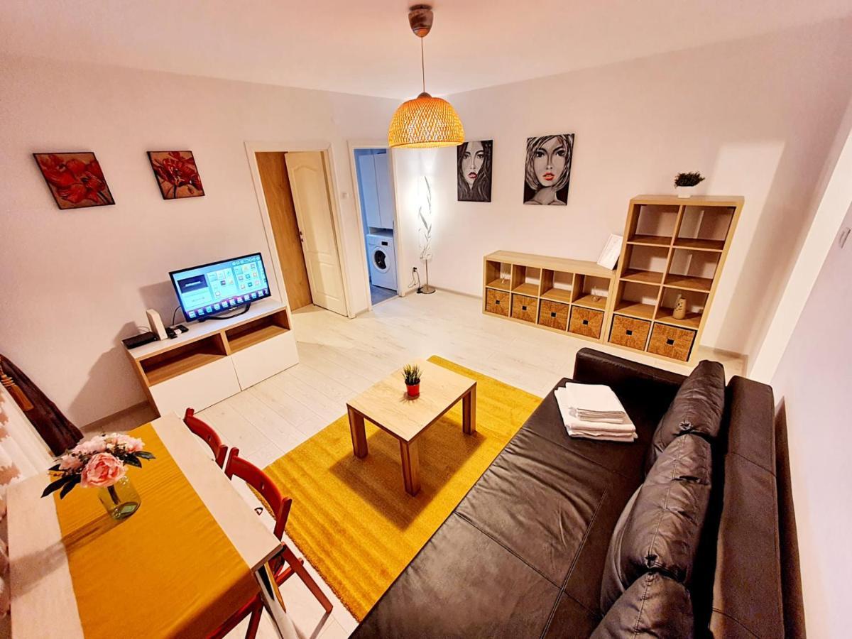 Downtown, Ideal For Longer Stays, Family Friendly Apartment - Nb73A Bucureşti Exterior foto