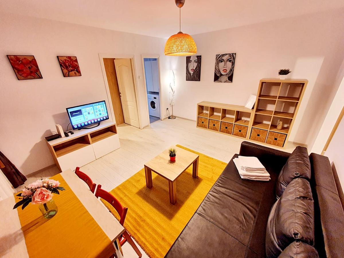 Downtown, Ideal For Longer Stays, Family Friendly Apartment - Nb73A Bucureşti Exterior foto